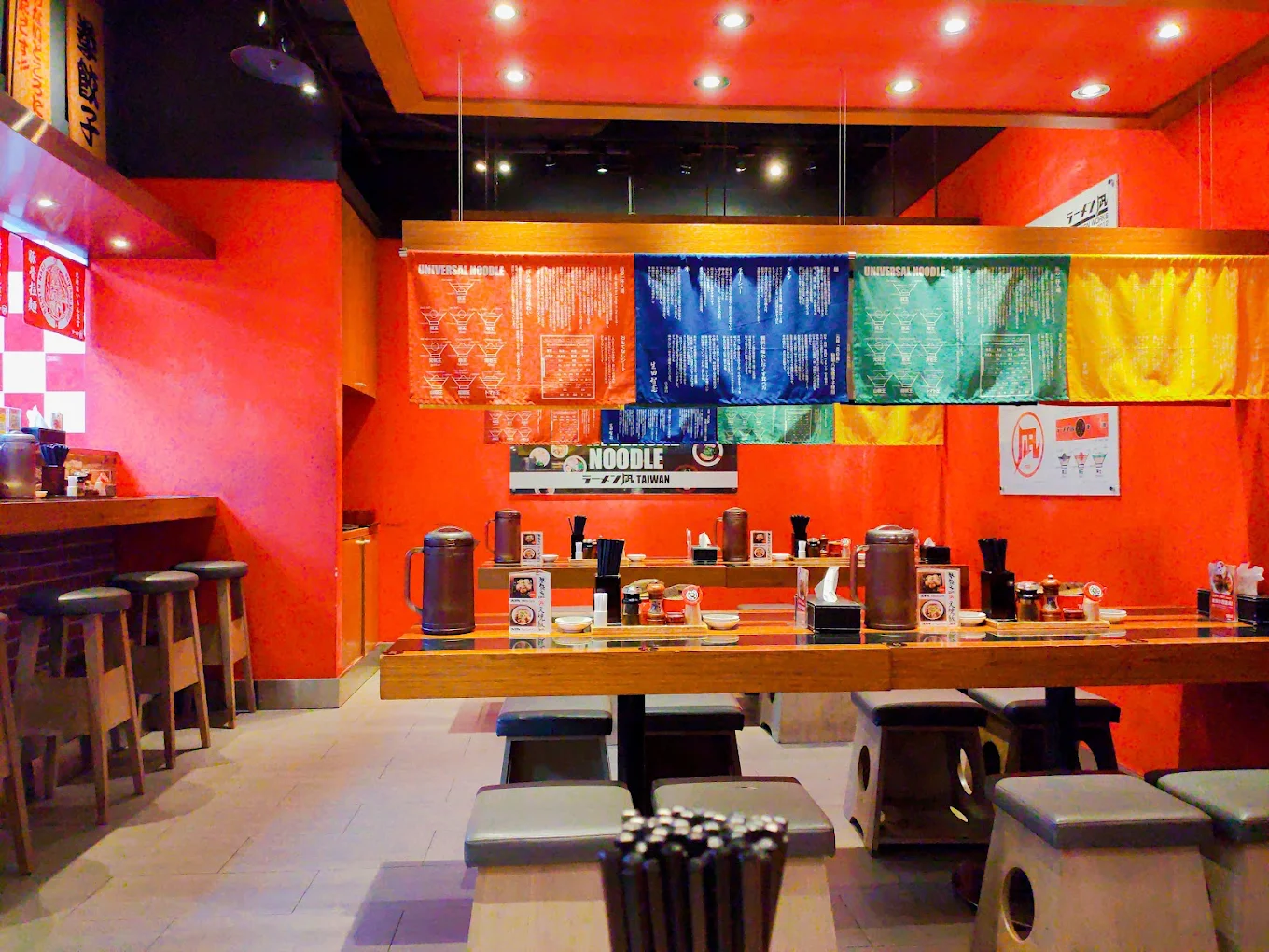 NAGI 台中老虎城門市照片